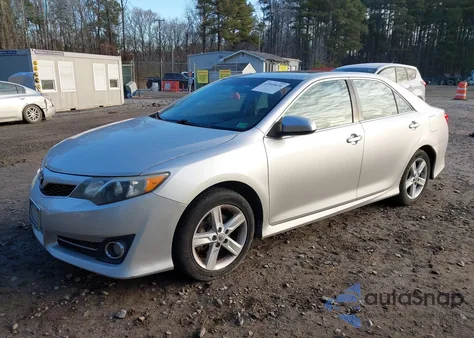 2012 Toyota Camry Se z USA, uszkodzony, nr VIN 4T1BF1FK4CU076769
